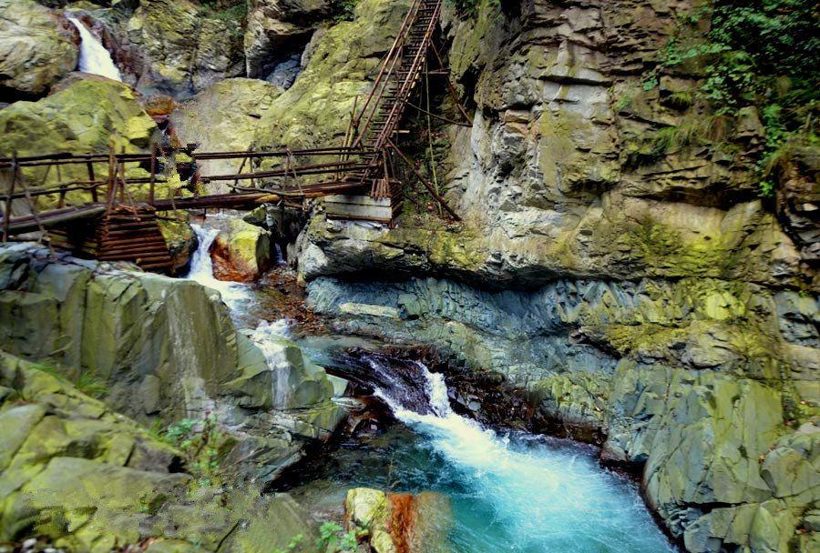 贵州荒山发现一81年前坟墓,调查得知竟是抗战老兵,这是怎么回事